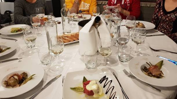 23517913_1523224017773427_750366189785828318_n