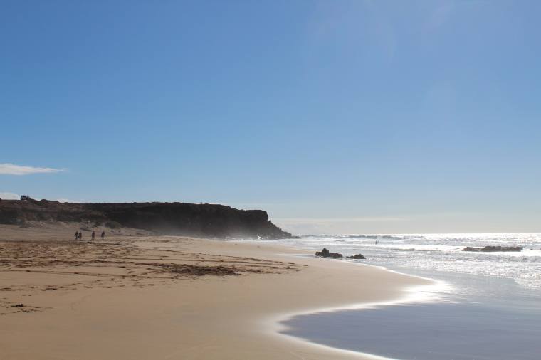 SpiaggiaSurfisti1-min