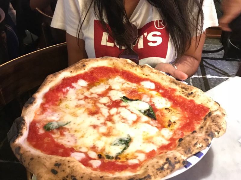 5 cibi e 5 posti in cui mangiare a Napoli | Non solo&nbsp;pizza