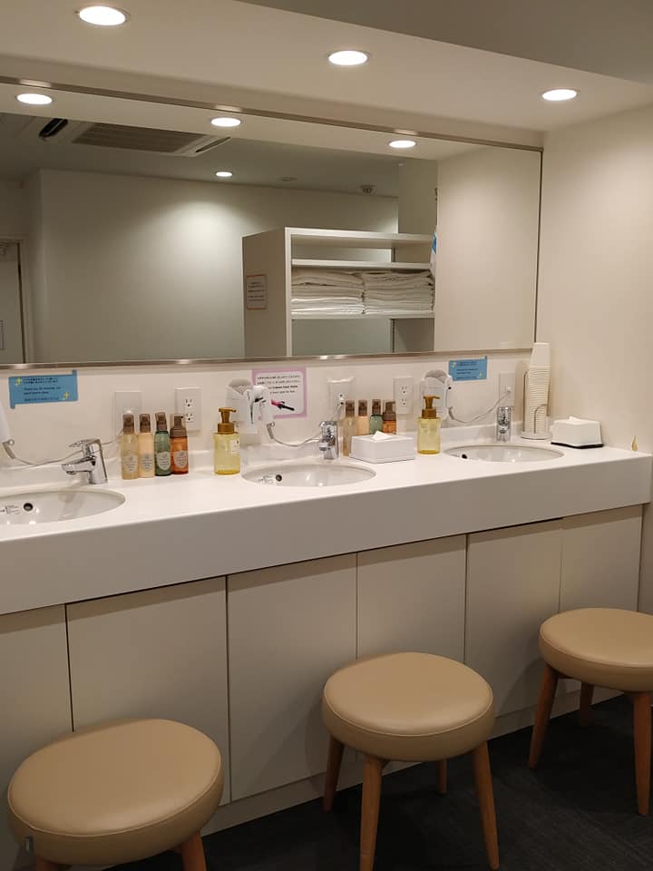 56306652_813056812395856_8865771672515379200_n