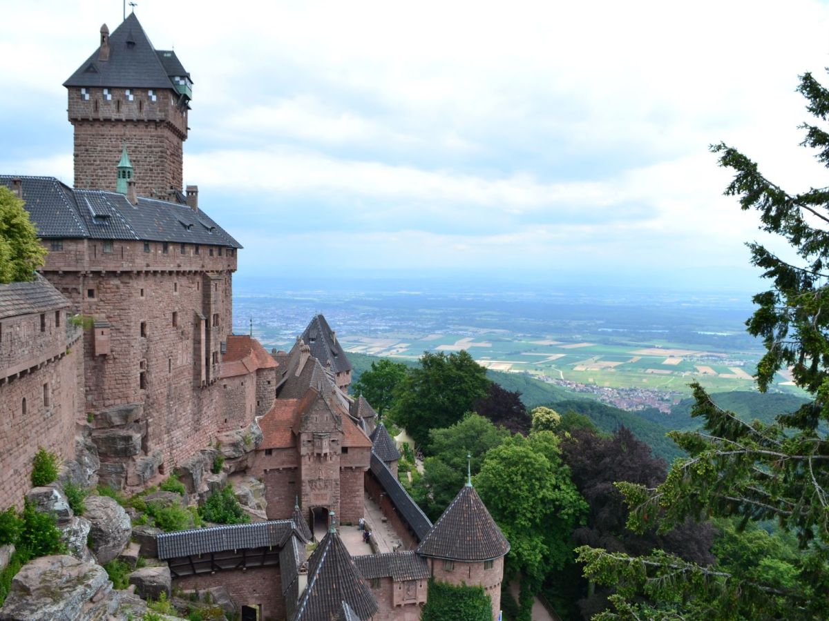 Castello Haut-Kœnigsbourg in Francia | Castelli in Alsazia immersi tra i&nbsp;vigneti