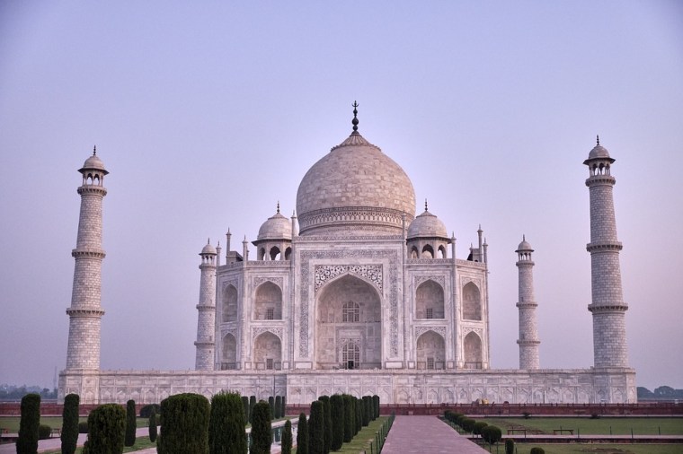 agra-4117670_960_720
