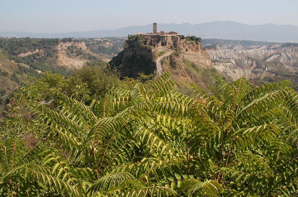 civita-di-bagnoregio-773559_960_720