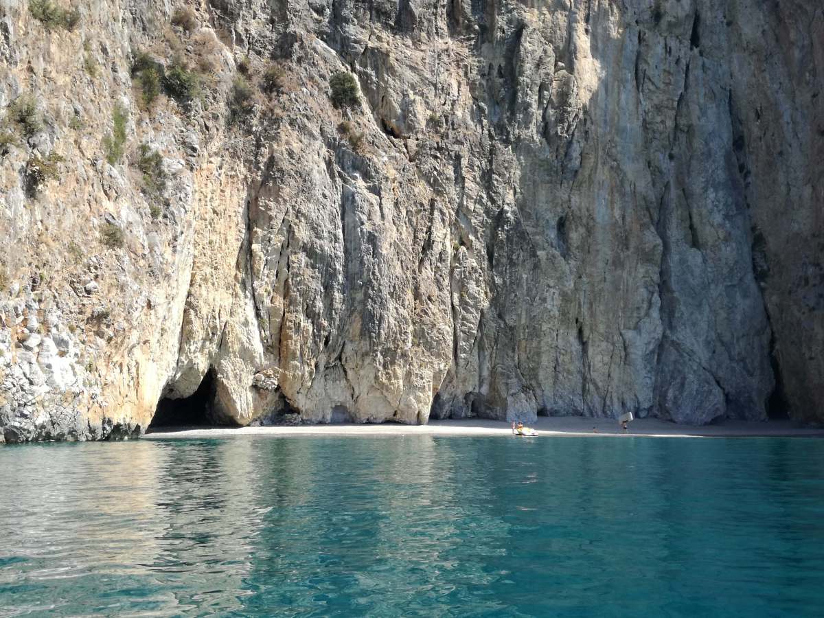 Noleggiare un’auto in Italia e 11 viaggi&nbsp;inconsueti